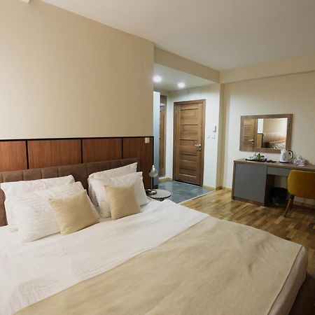 Hotel City In Kočani Exteriér fotografie